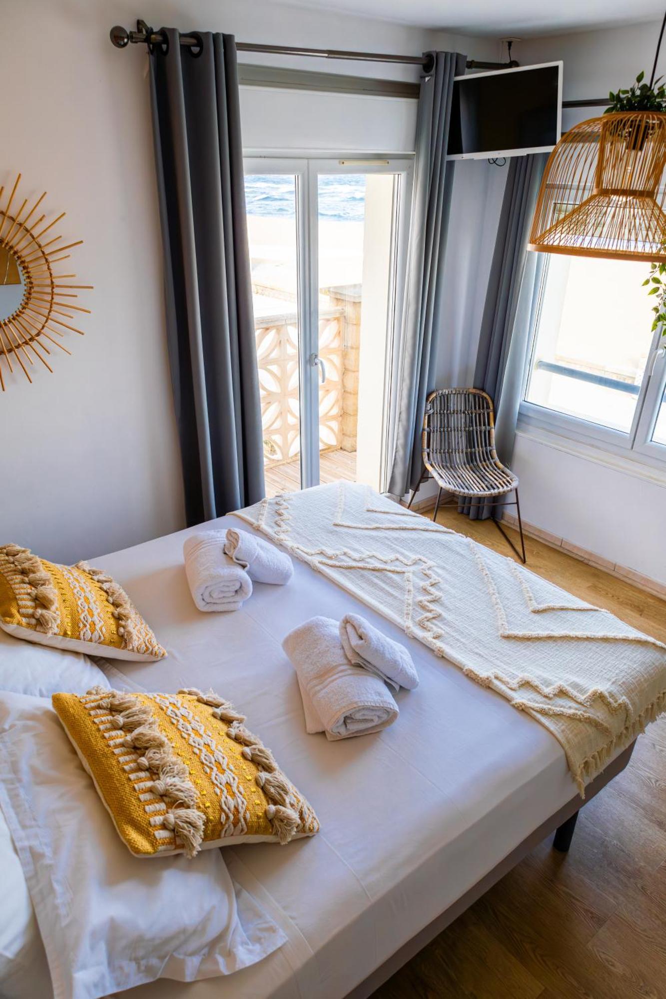 Hotel Restaurant La Cote Revee Лекат Екстер'єр фото